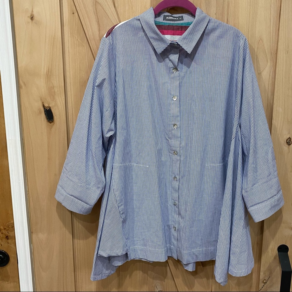 ALEMBIKA Sz XL Stripe Flare Hem Trapeze Style Top